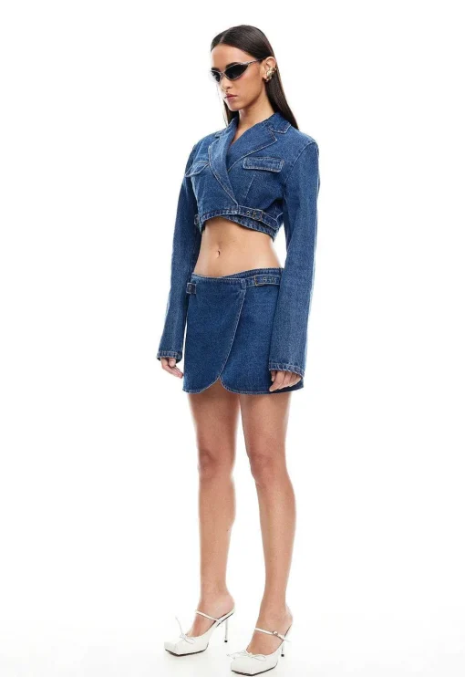 Anja Crop
