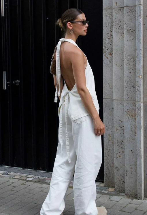 Hills Halter
